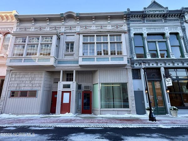 25 Court Street , Tiffin, OH 44883