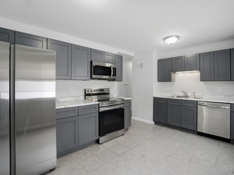 3013 Niagara Street, Cincinnati, OH 45251 Photo 5