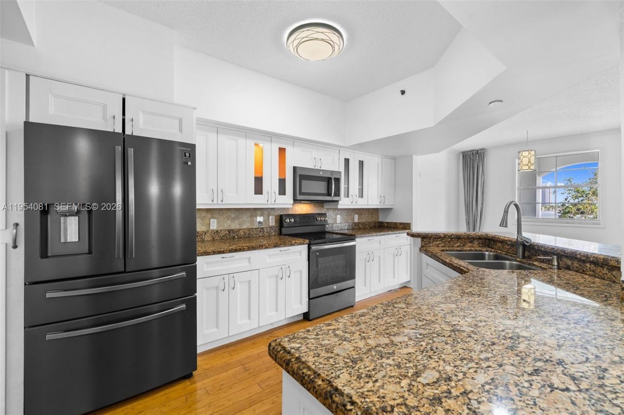 3255 NE 184th St, Unit 12306, Aventura, FL 33160 Photo