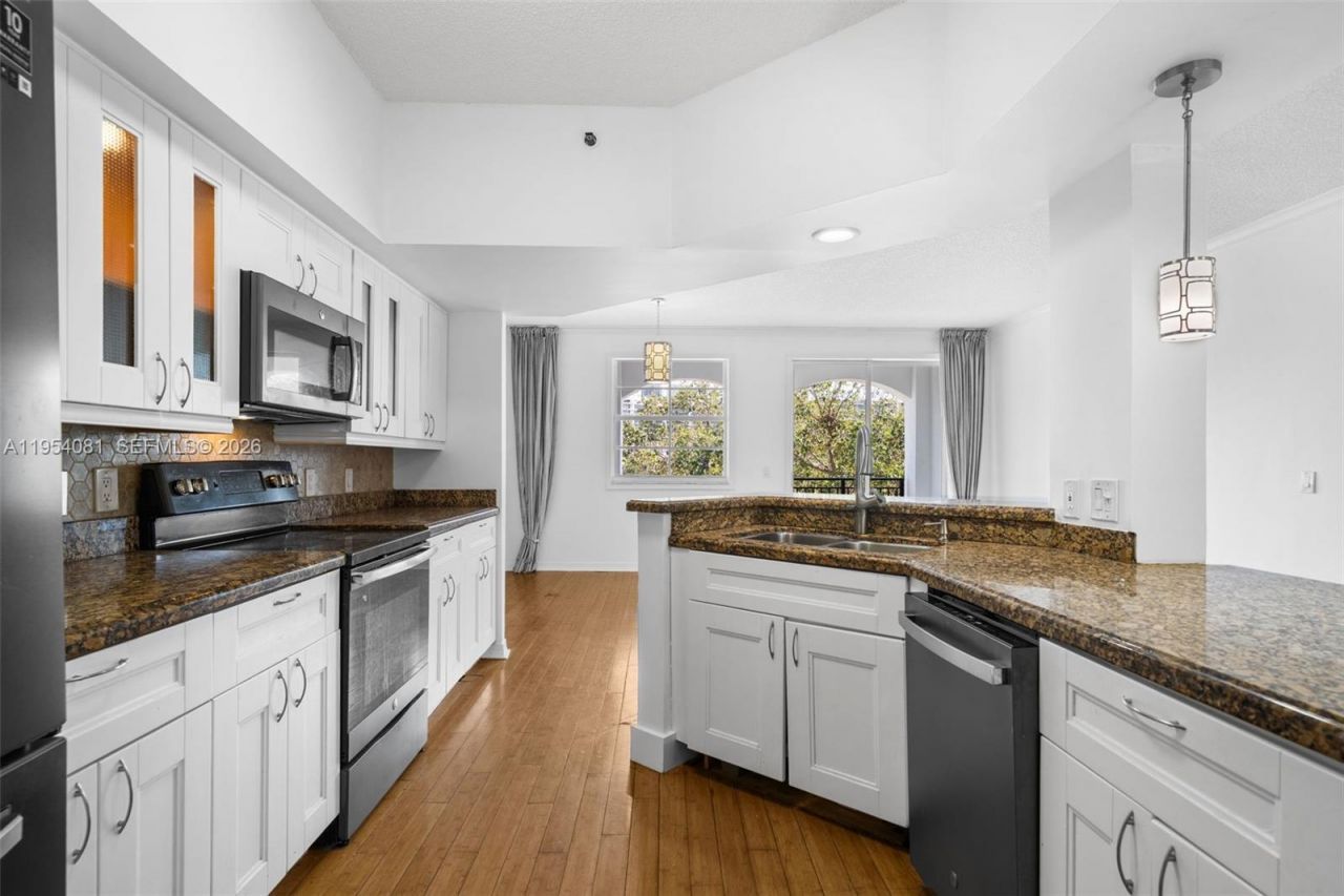 3255 NE 184th St, Unit 12306, Aventura, FL 33160 Photo