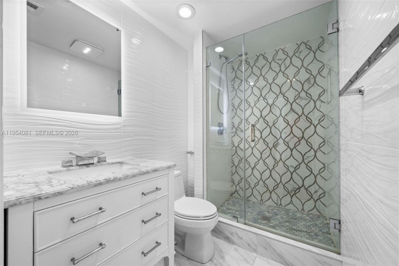 3255 NE 184th St, Unit 12306, Aventura, FL 33160 Photo