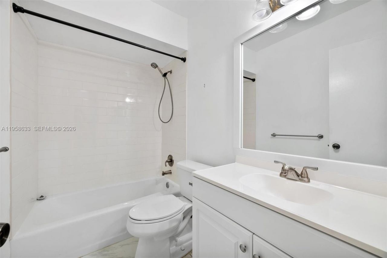 10640 NW 20th Ct, Sunrise, FL 33322 Photo