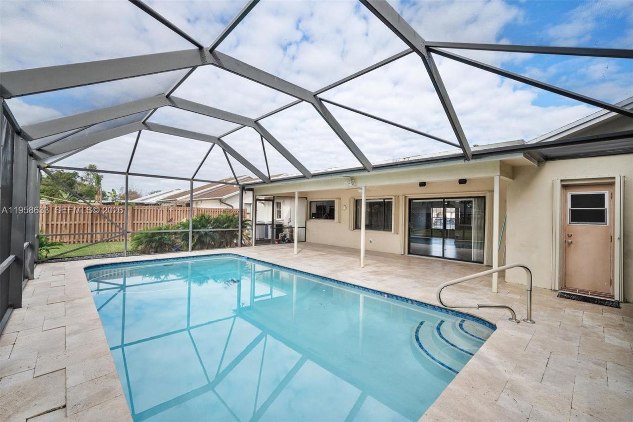 10640 NW 20th Ct, Sunrise, FL 33322 Photo