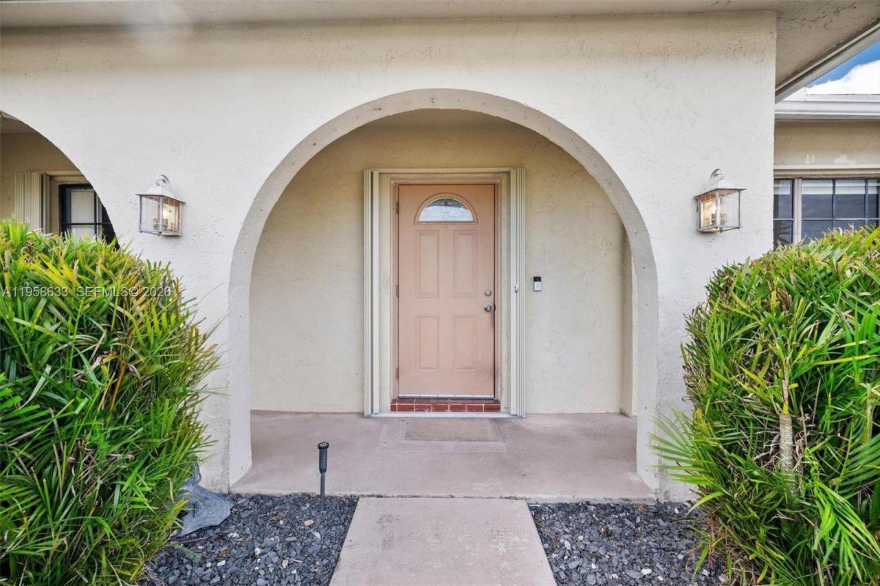 10640 NW 20th Ct, Sunrise, FL 33322 Photo