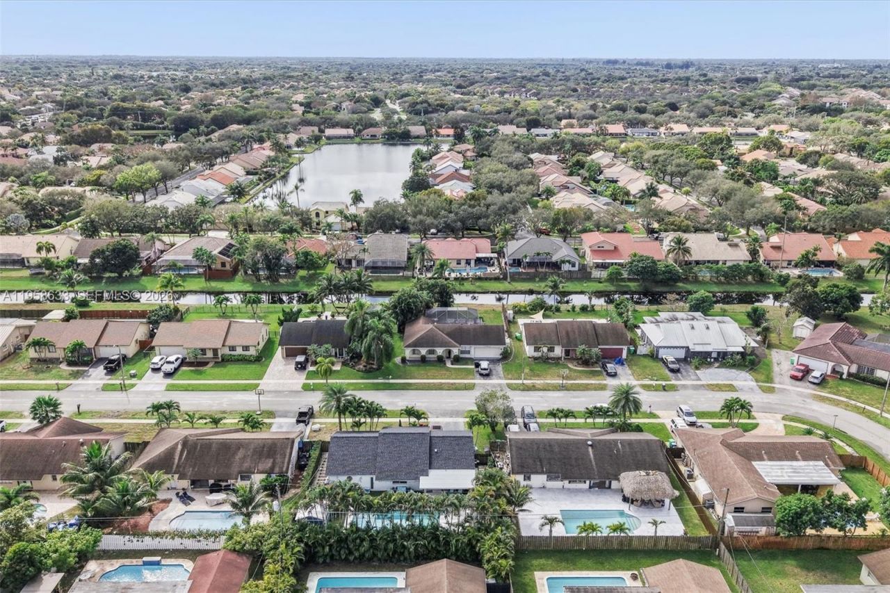 10640 NW 20th Ct, Sunrise, FL 33322 Photo