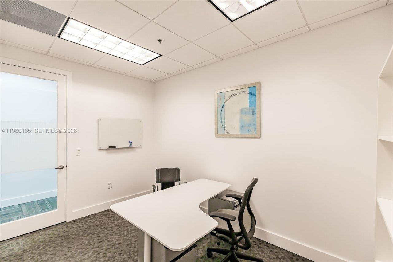 175 SW 7th St, Unit 1901, Miami, FL 33130 Photo