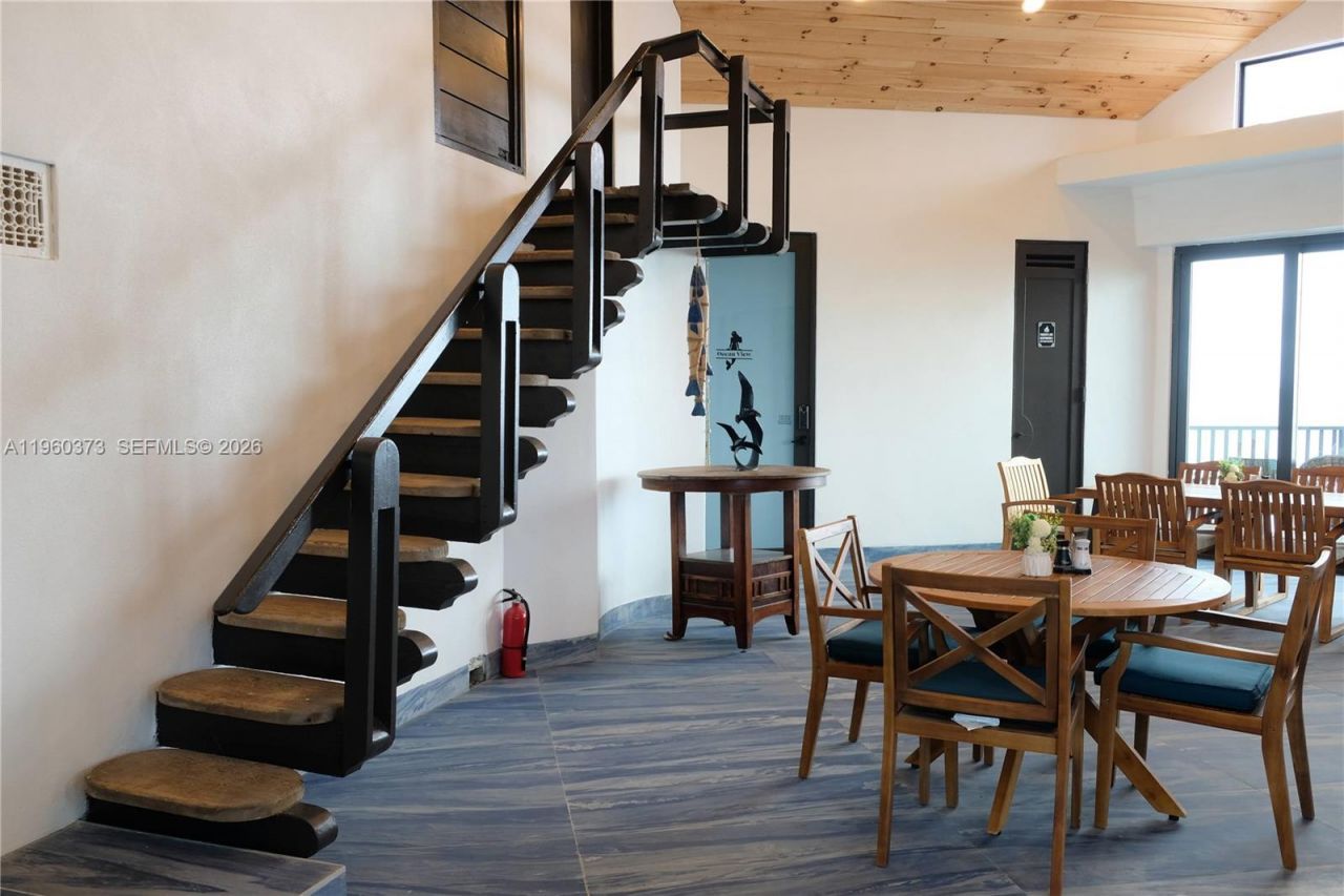 1557 Long Beach Dr, Big Pine Key, FL 33043 Photo