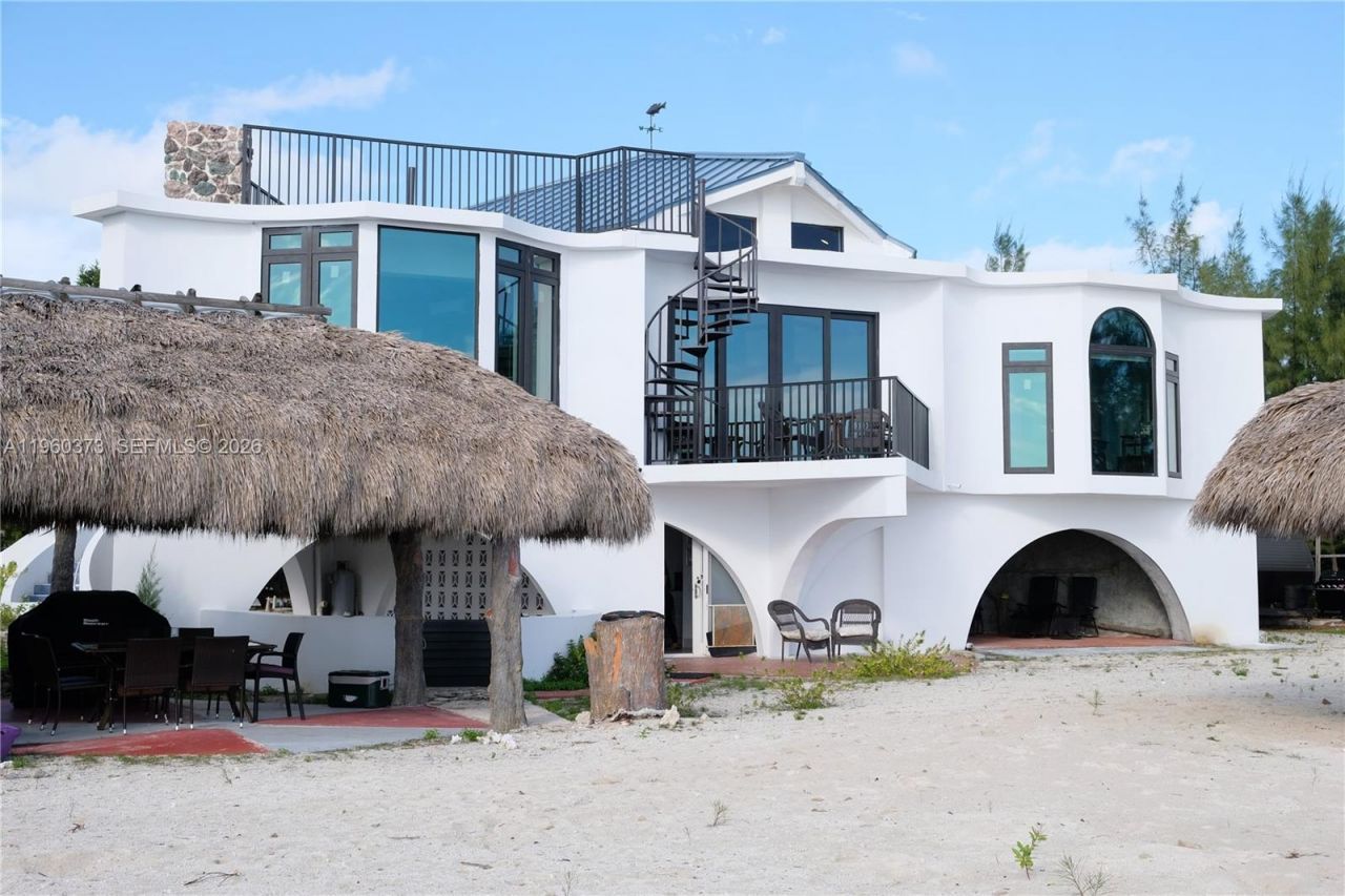 1557 Long Beach Dr, Big Pine Key, FL 33043 Photo