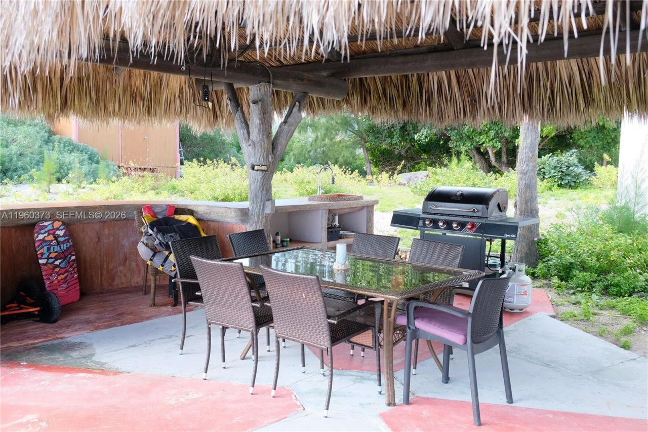 1557 Long Beach Dr, Big Pine Key, FL 33043 Photo