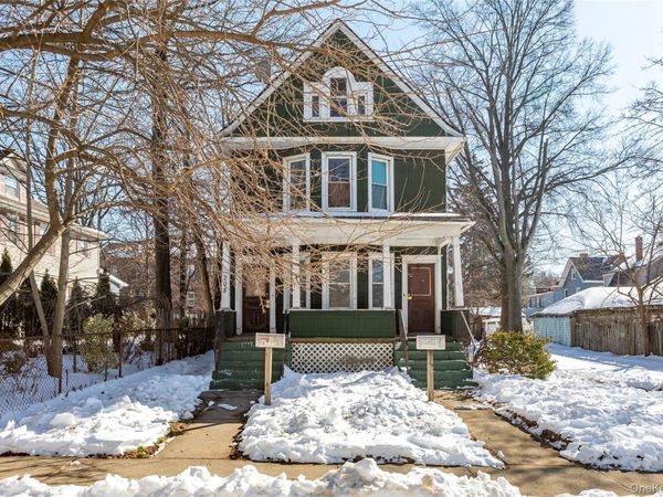 208 Myrtle Avenue , Staten Island, NY 10310