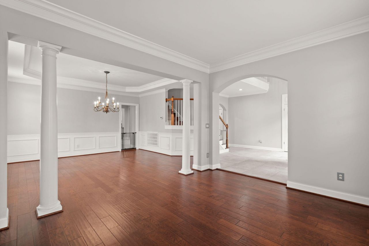 2461 Darts Cove Way Photo 12