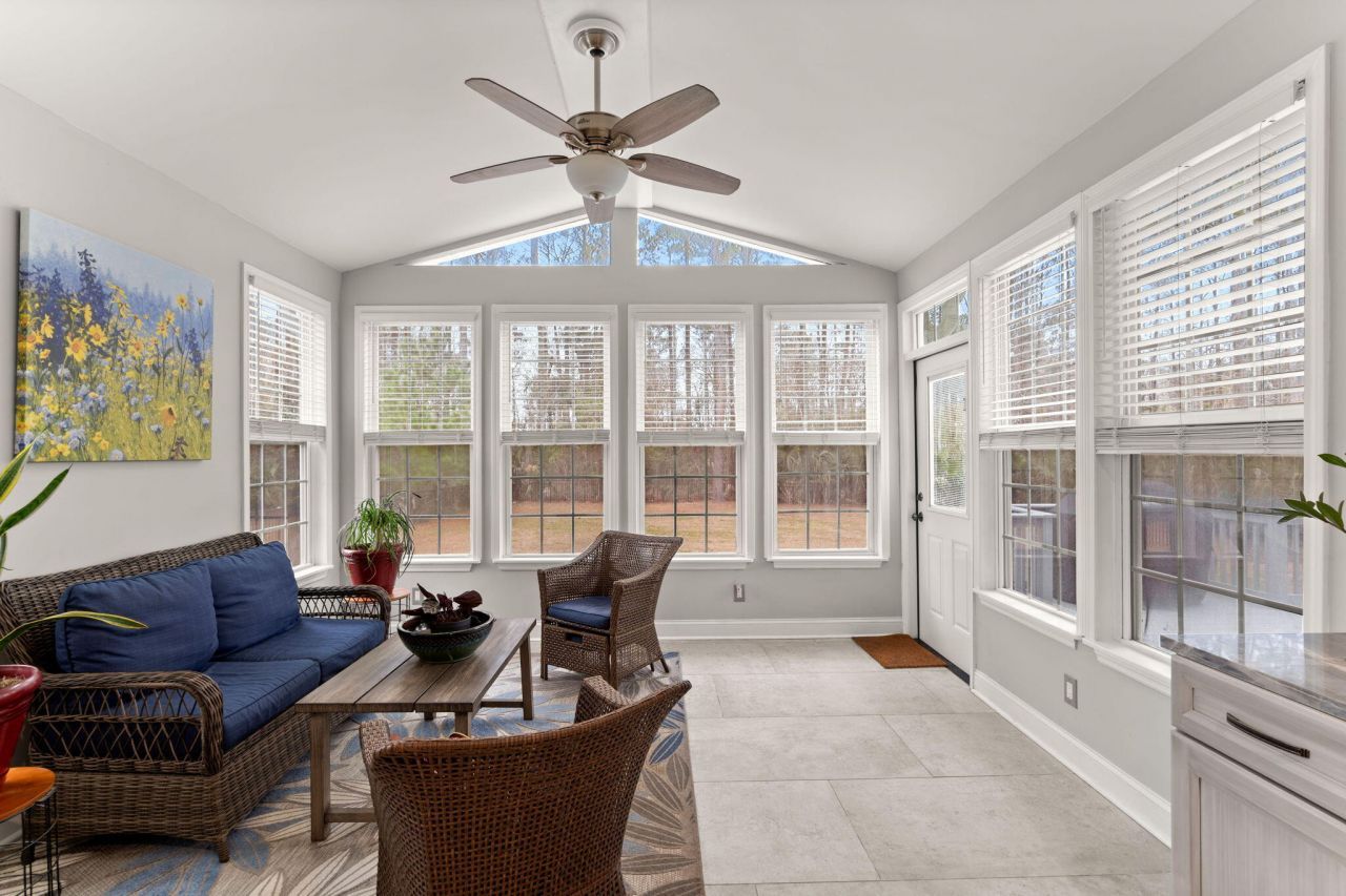 2461 Darts Cove Way Photo 25