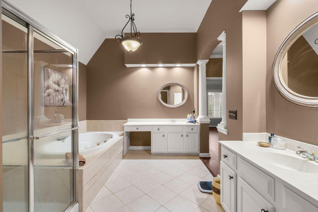 2461 Darts Cove Way Photo 32