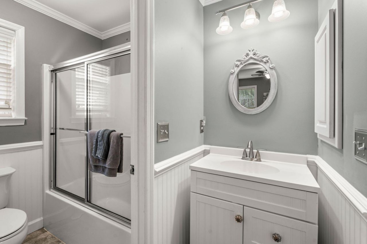 2461 Darts Cove Way Photo 45