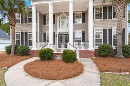 2461 Darts Cove Way photo 4