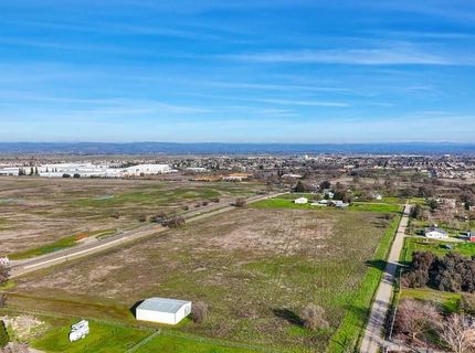 3333 Nicolaus Rd, Lincoln, CA 95648 Photo