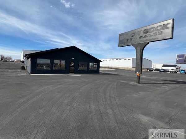 2085 N Woodruff Avenue, IDAHO FALLS, ID 83401
