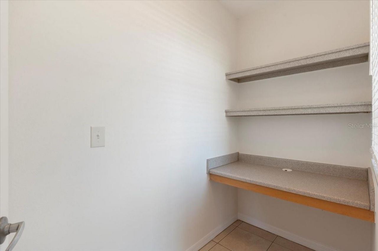 1050 Villagio Circle, Unit 102, Sarasota, FL 34237 Photo