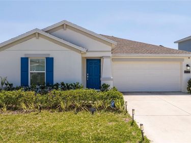 6935 DILLY LAKE AVENUE, GROVELAND, FL 34736