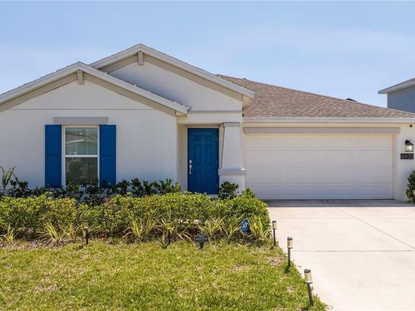 6935 DILLY LAKE AVENUE, GROVELAND, FL 34736