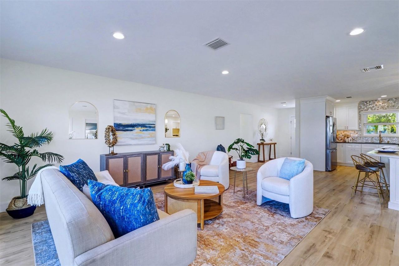 17362 Kennedy Drive, North Redington Beach, FL 33708 Photo