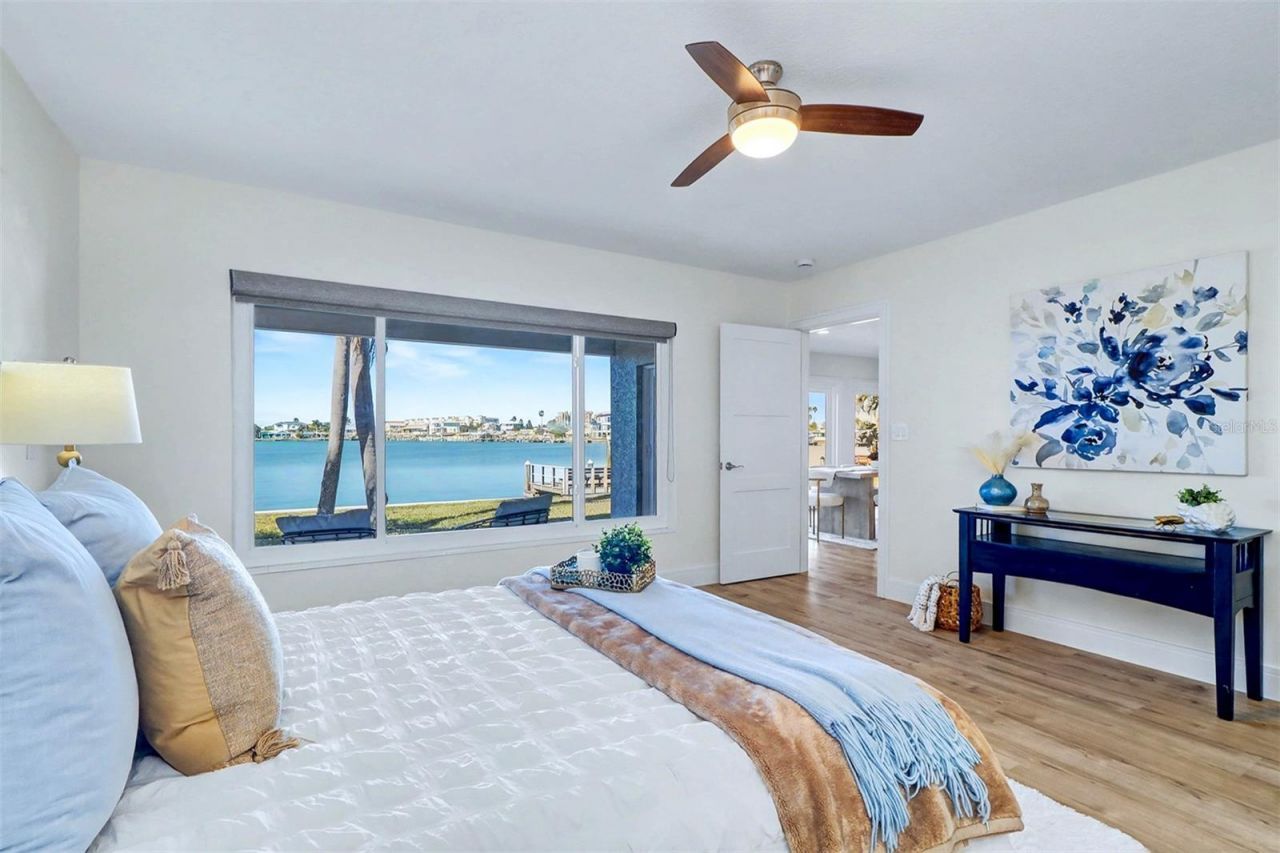 17362 Kennedy Drive, North Redington Beach, FL 33708 Photo