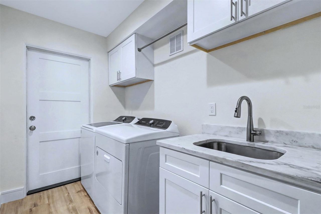 17362 Kennedy Drive, North Redington Beach, FL 33708 Photo