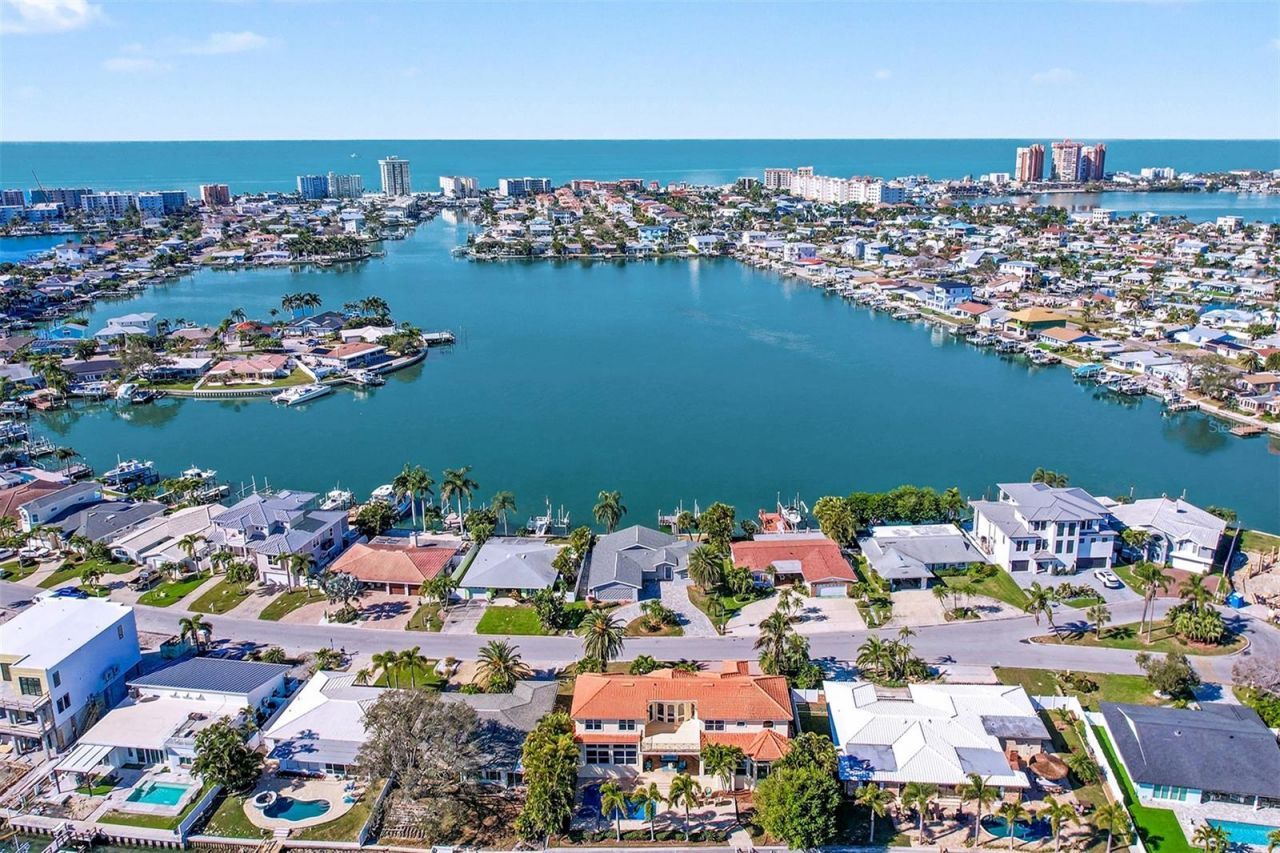 17362 Kennedy Drive, North Redington Beach, FL 33708 Photo