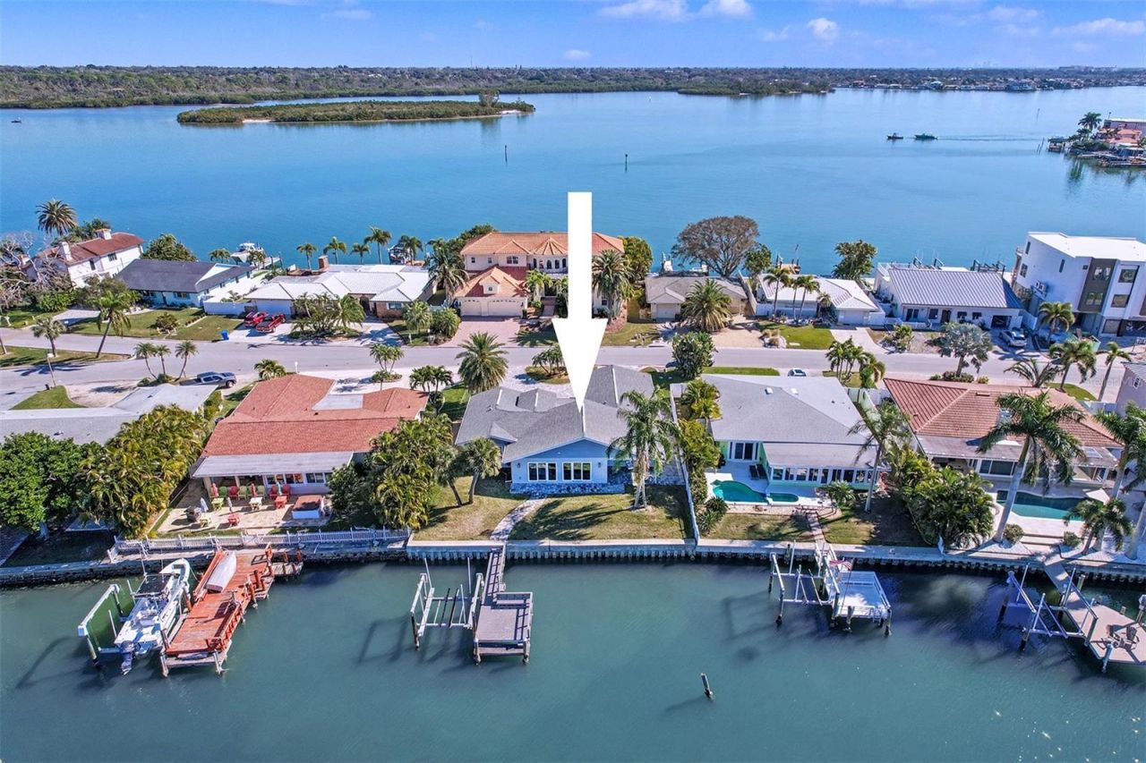 17362 Kennedy Drive, North Redington Beach, FL 33708 Photo