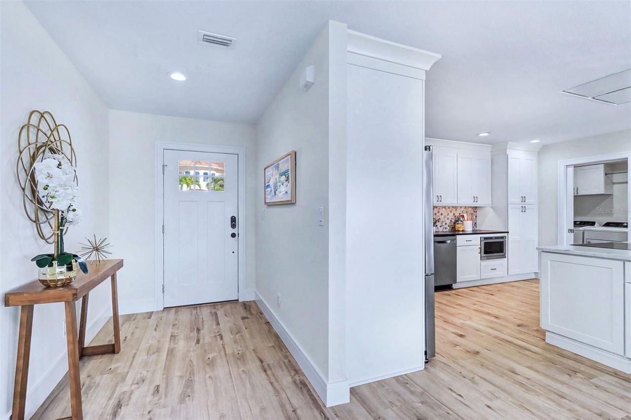 17362 Kennedy Drive, North Redington Beach, FL 33708 Photo