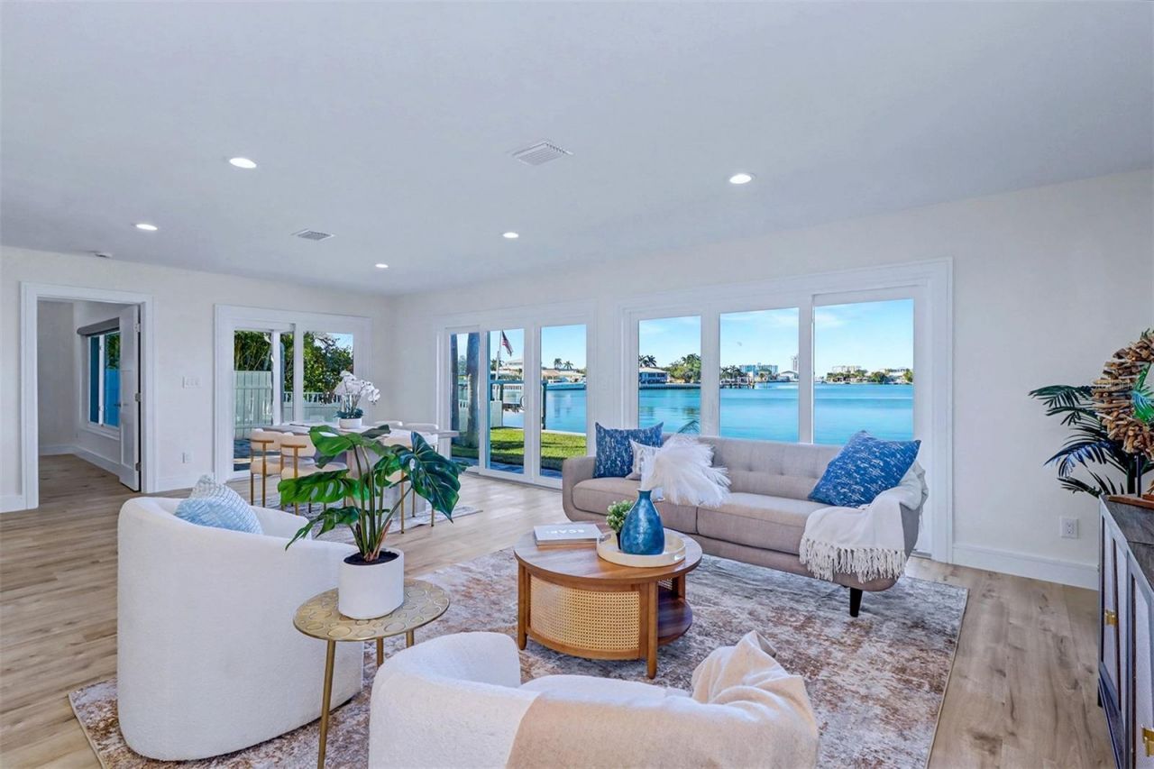 17362 Kennedy Drive, North Redington Beach, FL 33708 Photo