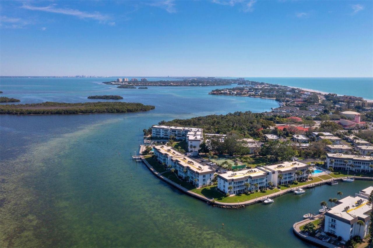 4320 Falmouth Drive, Unit 103, Longboat Key, FL 34228 Photo