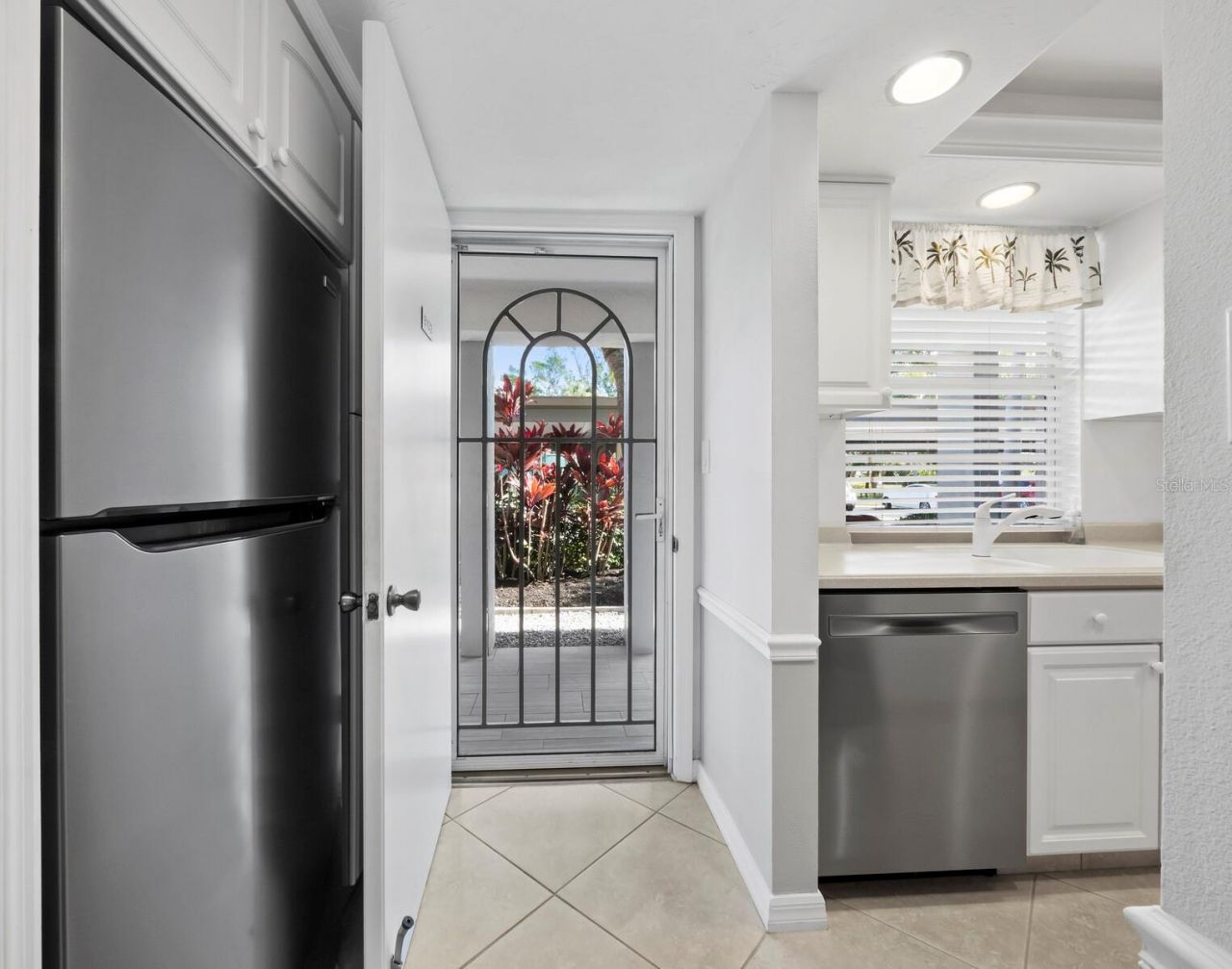 4320 Falmouth Drive, Unit 103, Longboat Key, FL 34228 Photo