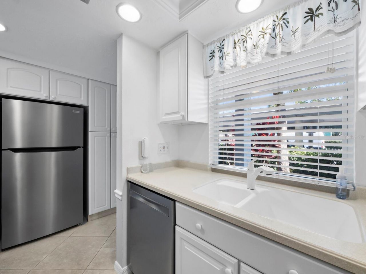 4320 Falmouth Drive, Unit 103, Longboat Key, FL 34228 Photo