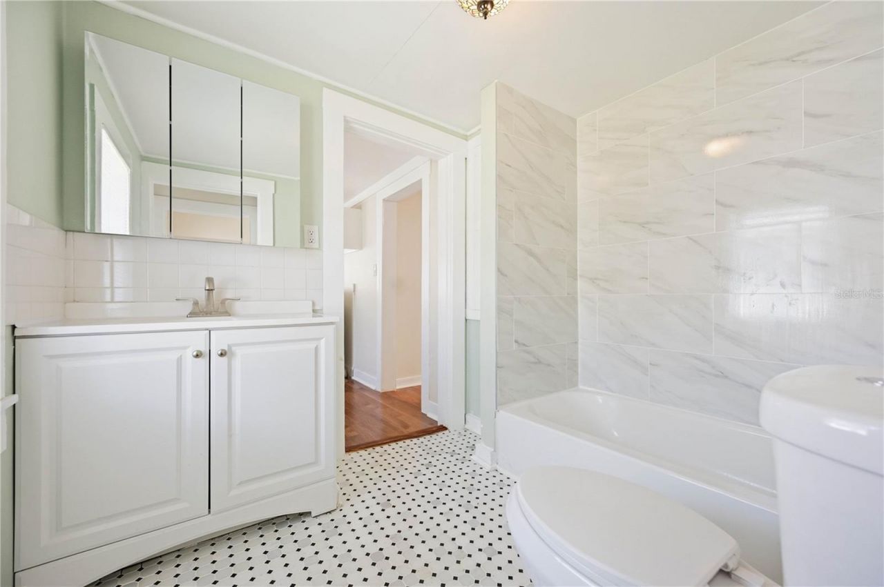 2710 3rd Avenue W, Bradenton, FL 34205 Photo