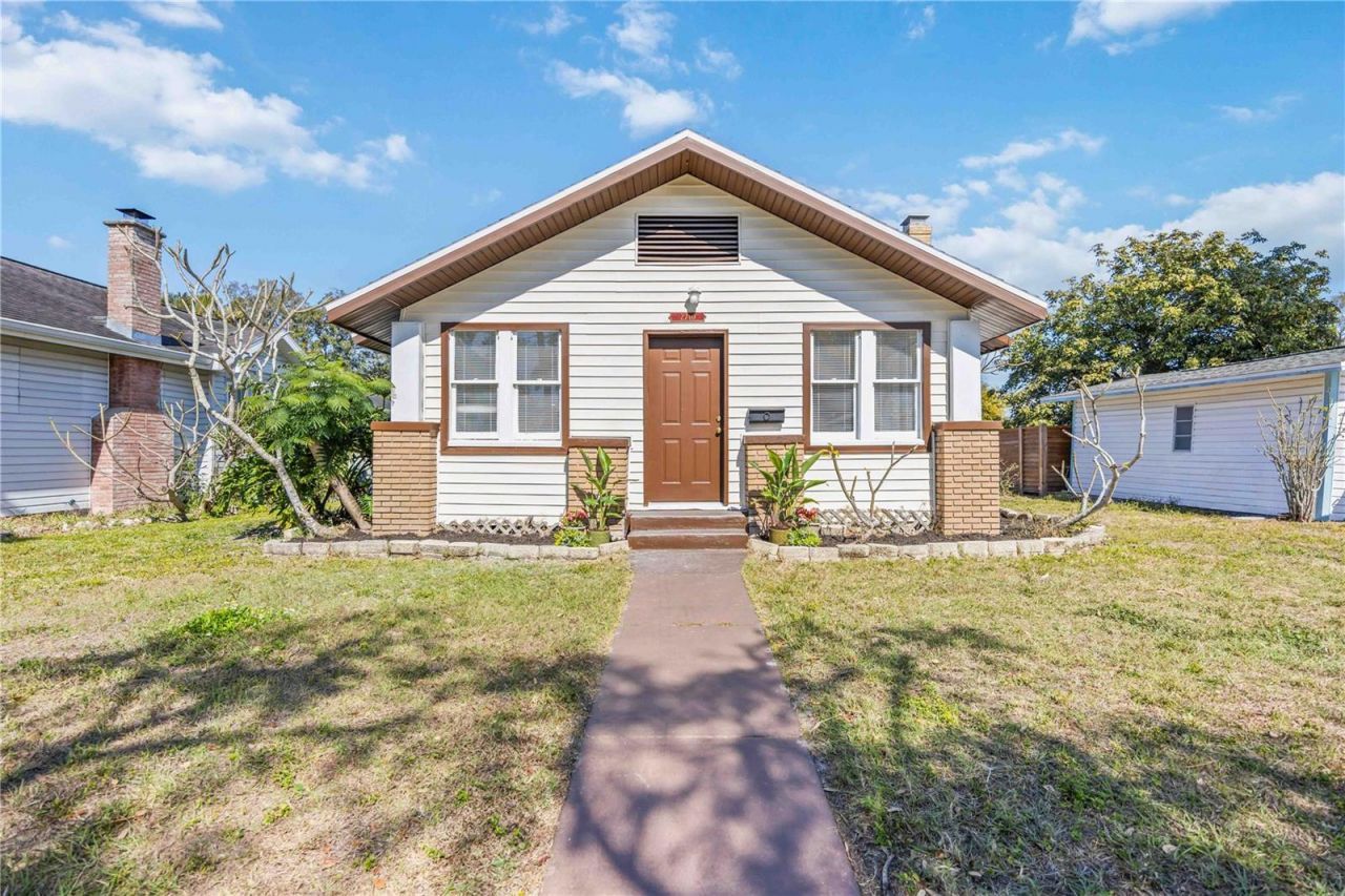 2710 3rd Avenue W, Bradenton, FL 34205 Photo