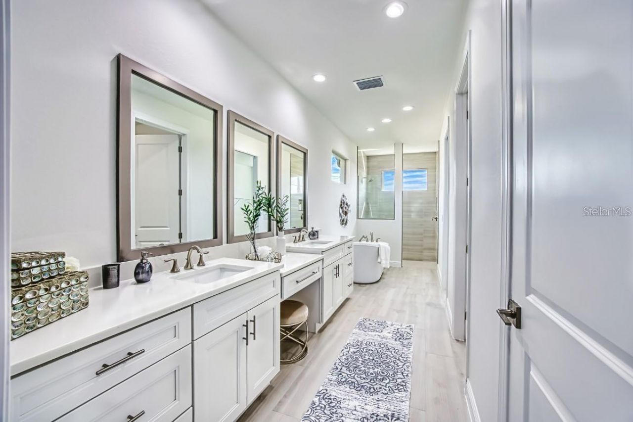 16381 Cape Horn Boulevard, Punta Gorda, FL 33955 Photo