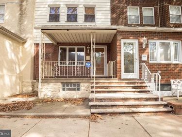 2717 S MARVINE STREET, PHILADELPHIA, PA 19148