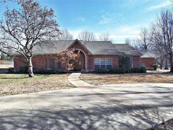 3105 S Aster Avenue , Broken Arrow, OK 74012