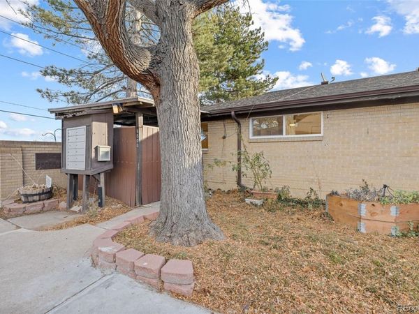 6534 W 14th Avenue, Lakewood, CO 80214