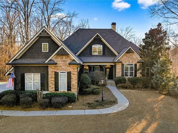 18 Willow Place, Newnan, GA 30265