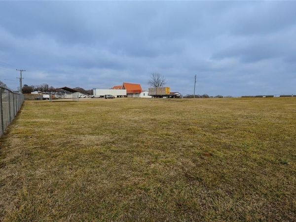 160 HWY 320, Carnesville, GA 30521