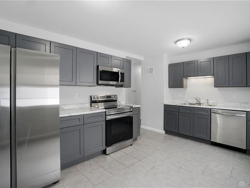 3013 Niagara Street, Cincinnati, OH 45251 Photo 5