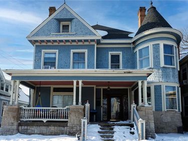 305 E Main Street, Blanchester, OH 45107