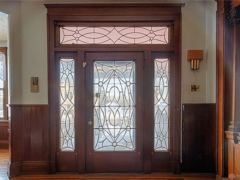 305 E Main Street, Blanchester, OH 45107 Photo 3