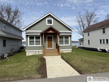 29 Loomis Bay Road, Ashville, NY 14710