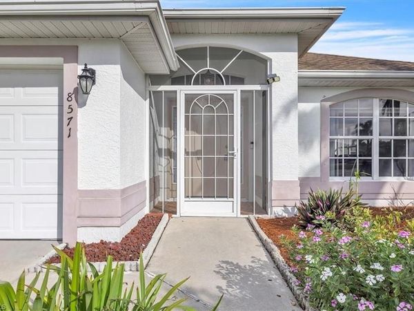 8571 Gassner WAY, LEHIGH ACRES, FL 33972