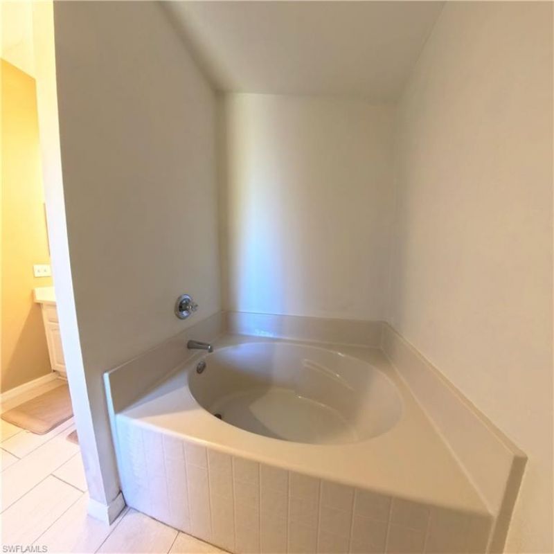 8571 Gassner Way, Lehigh Acres, FL 33972 Photo