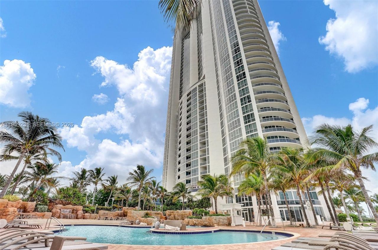 18201 Collins Ave, Unit 801, Sunny Isles Beach, FL 33160 Photo
