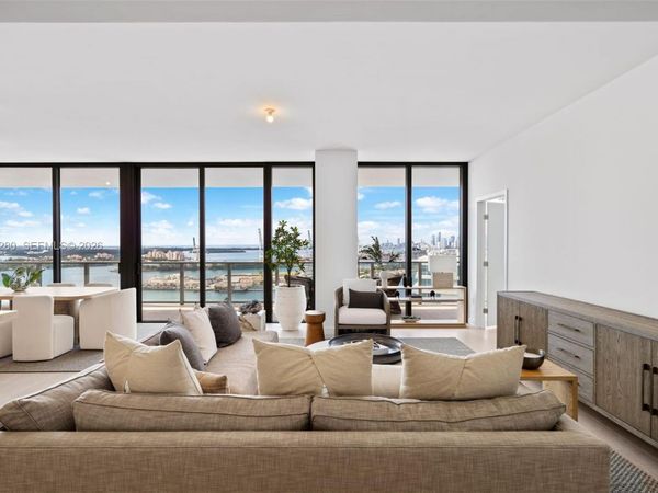 500 Alton , Unit 2203, Miami Beach, FL 33139